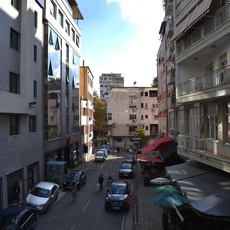 Alindro City Center Apartment 2 Tirana Buitenkant foto